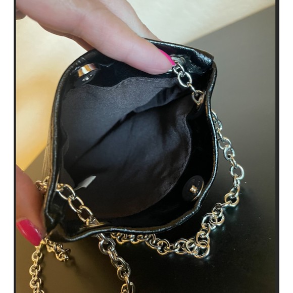 NEW -Youmi K. Black Croc Embossed Studded Crossbody Flat Pouch Faux Leather Bag - Picture 9 of 16